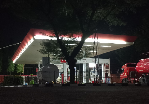 Stasiun Pengisian Bahan Bakar Umum (SPBU) PT Pertamina (Persero)