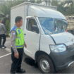 Mobil Boks Tabrak Jembatan Tlagayasa Pengemudi Masuk Rumah Sakit