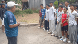 Pelepasan para pemain Persibangga U13 berlangsung dari Sekretariat PSSI Purbalingga, Kompleks Stadion Goentoer Darjono.