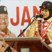 Soraya Atika Mardiyah berkomunikasi lancar menggunakan bahasa Inggris.