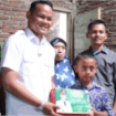 Bupati Fahmi meninjau langsung hunian siswa penerima donasi di Padamara dan menjanjikan program pemugaran rumah siswa